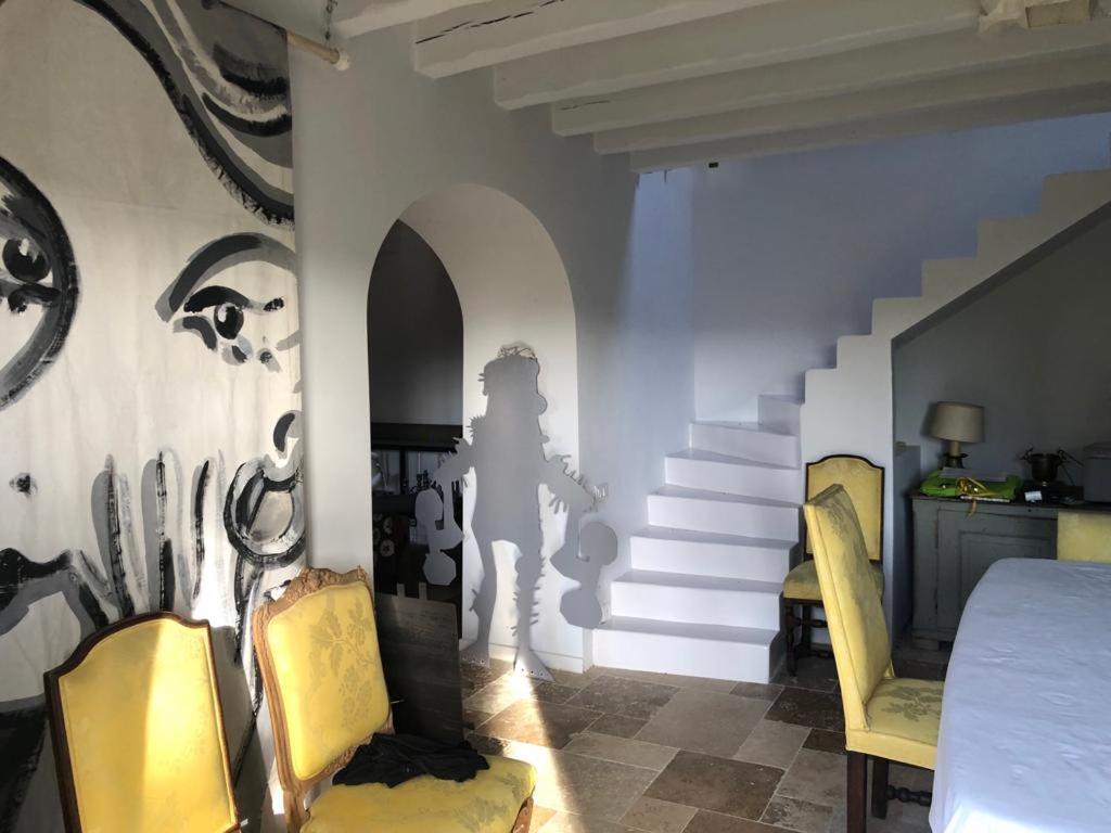 Perche King'S Bedroom In Maison Nomade Chic Cour-Maugis-sur-Huisne 外观 照片